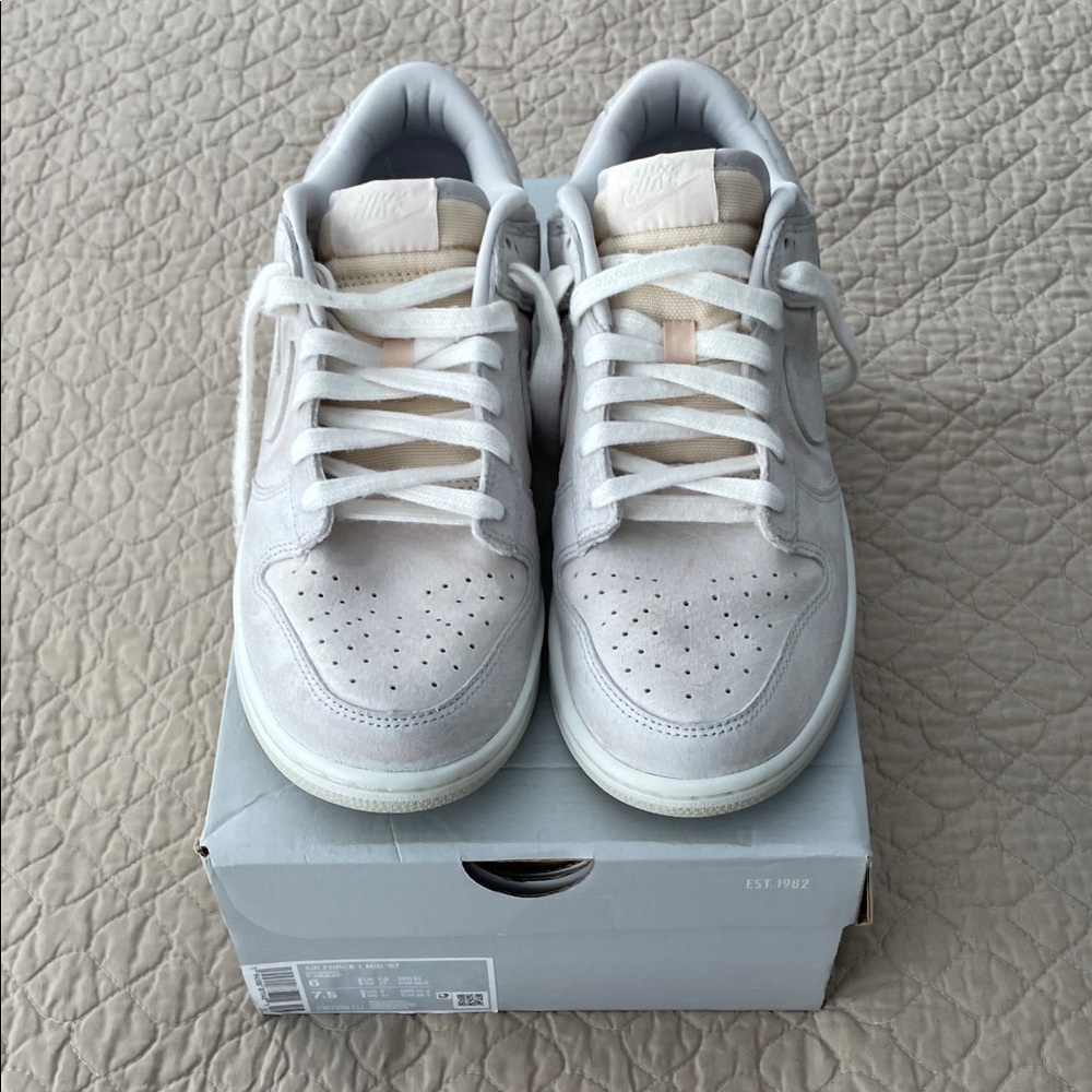 Nike Dunk Premium Vast Gray Men’s Size 8 DD8338-001